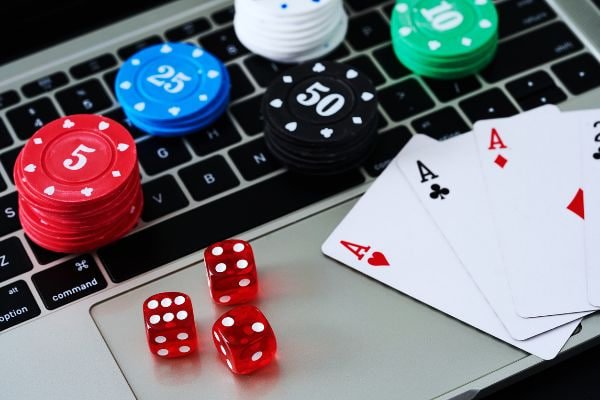 Halaman deposit rpiv4 dengan berbagai pilihan metode pembayaran transfer bank dan e-wallet